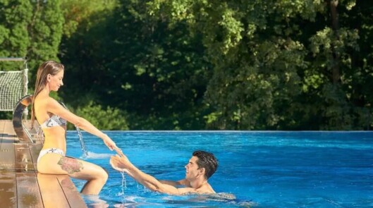 Открытый бассейн